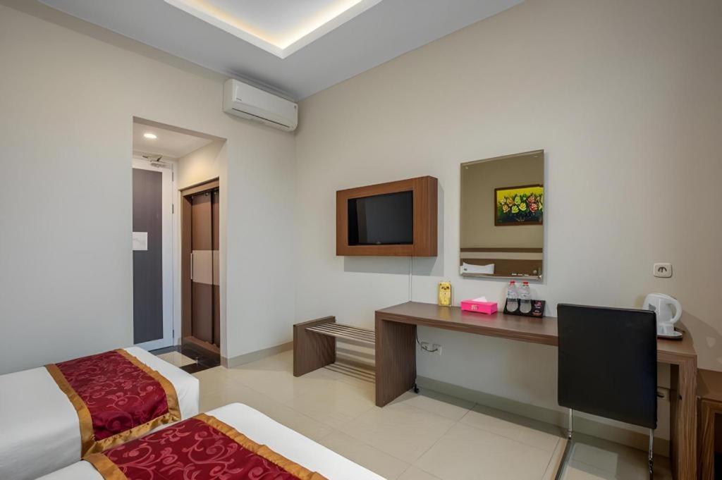Raffleshom Hotel Bandung Eksteriør billede