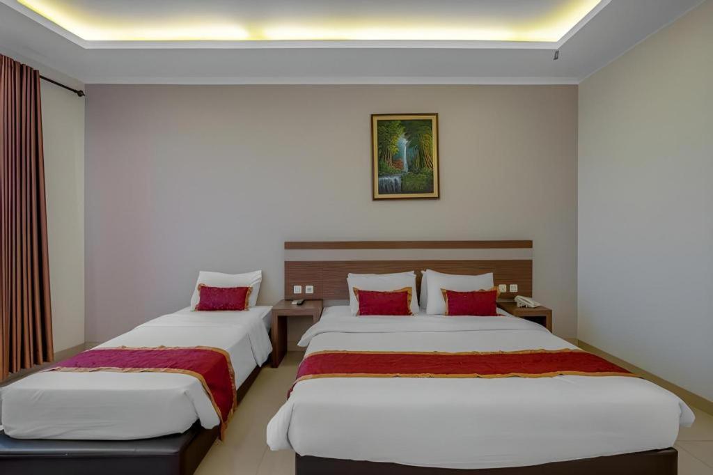 Raffleshom Hotel Bandung Eksteriør billede