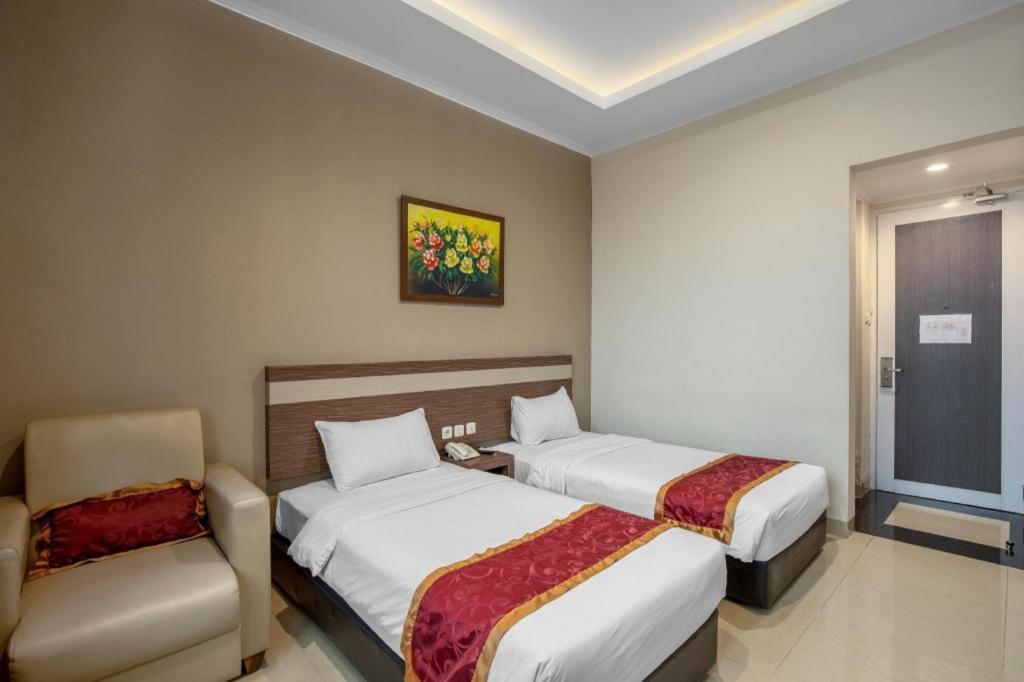 Raffleshom Hotel Bandung Eksteriør billede