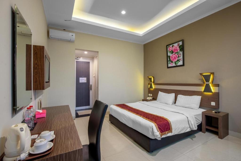 Raffleshom Hotel Bandung Eksteriør billede