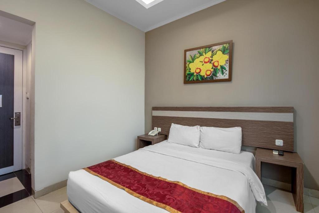 Raffleshom Hotel Bandung Eksteriør billede
